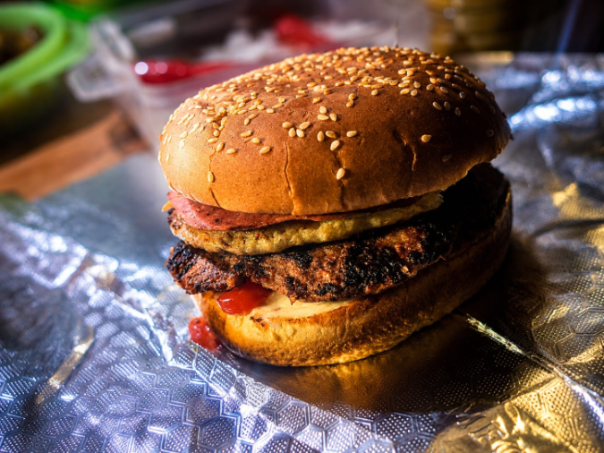 Hamburguesas Y Tacos Leos
