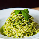 Pasta en Salsa de Pesto