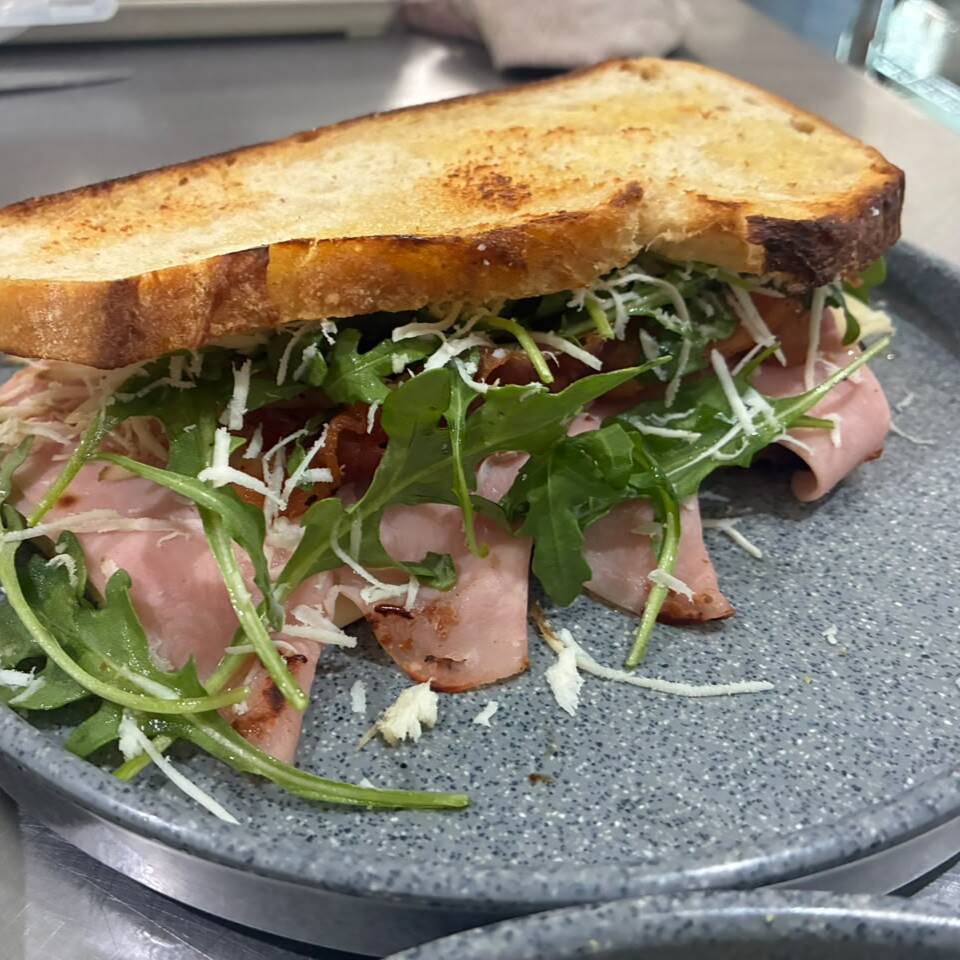 Sandwich Alioli Clasico
