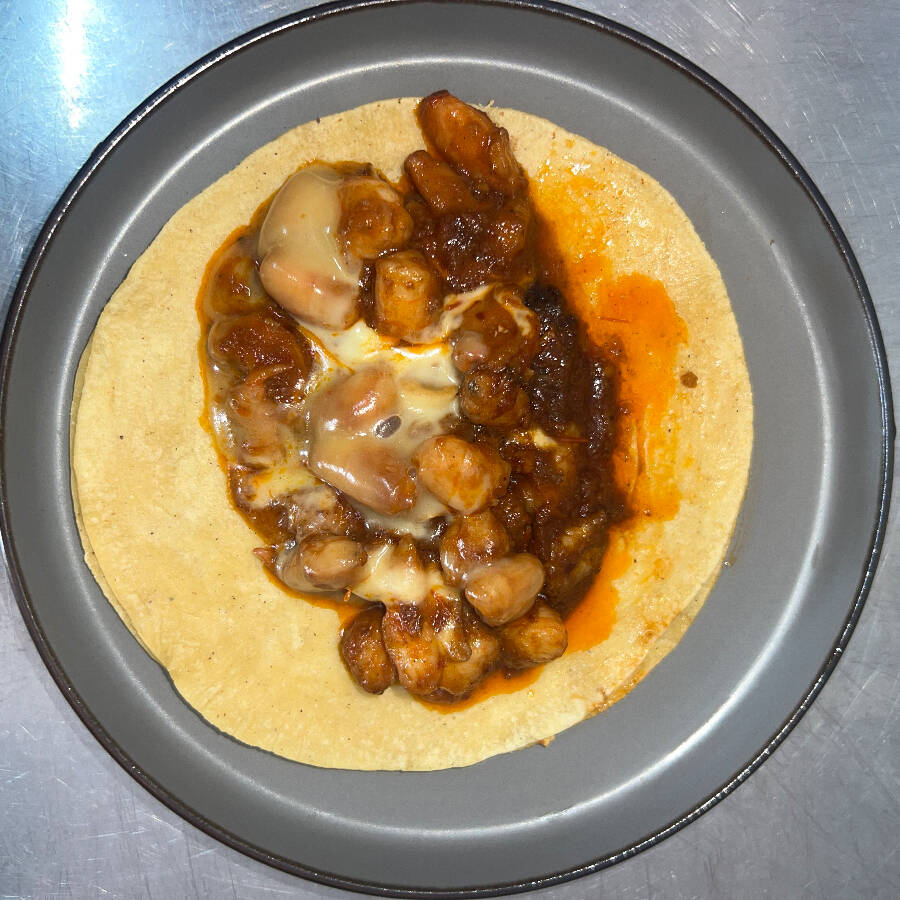 ENCHIPOTLADOS CON QUESO