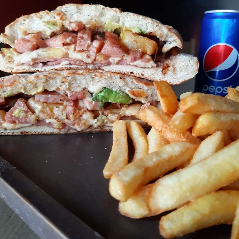 Combo Hawaiana