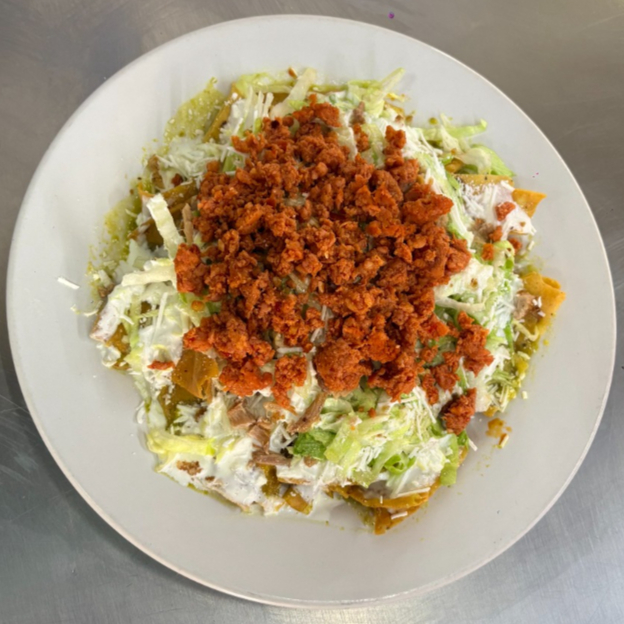 Chilaquiles con Chorizo