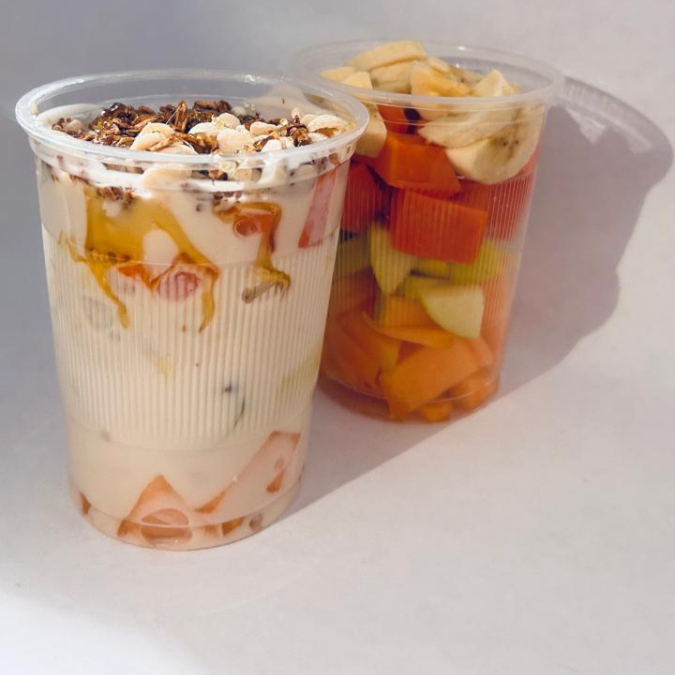 Yogurt Con Fruta