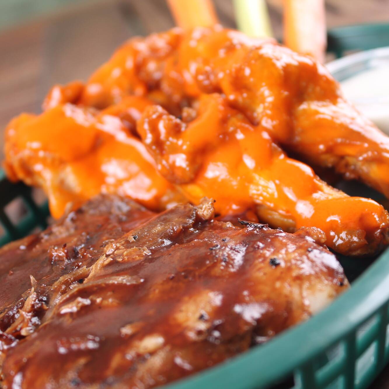 Oso Bbq Wings & Ribs