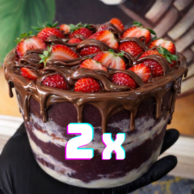 Monte e aproveite o nosso delicioso Copo de Açaí, disponível nos tamanhos 330ml, 440ml, 550ml ou 770ml! Feito com açaí cremoso e saboroso, você escolhe 2 adicionais gratuitos para deixar a experiência ainda melhor. E se quiser, incremente com extras irresistíveis, como Leite em Pó Ninho, Leite Condensado Moça, Paçoquita, Ovomaltine, Coco Ralado e mais! (Não entregamos complementos/adicionais separados.)