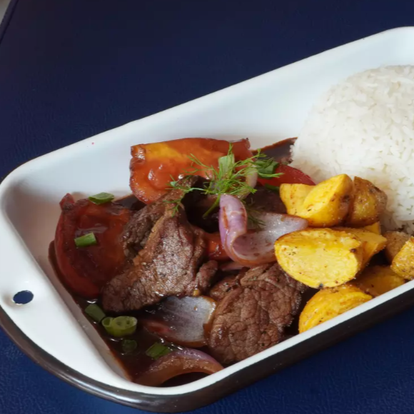 Lomo Saltado