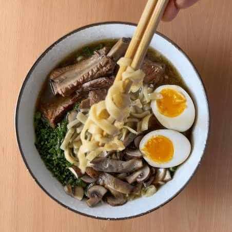 Ramen Costilla