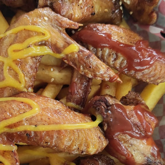 Alitas BBQ en Combo Para 2