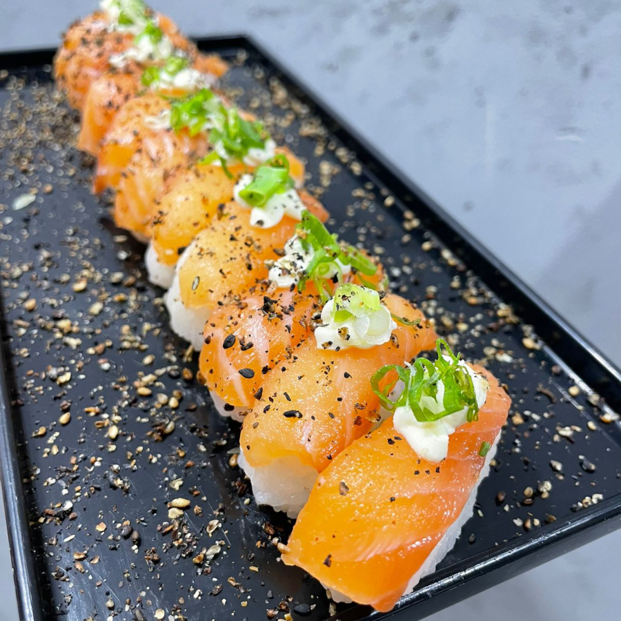 10 uni de laminas de salmão e arros