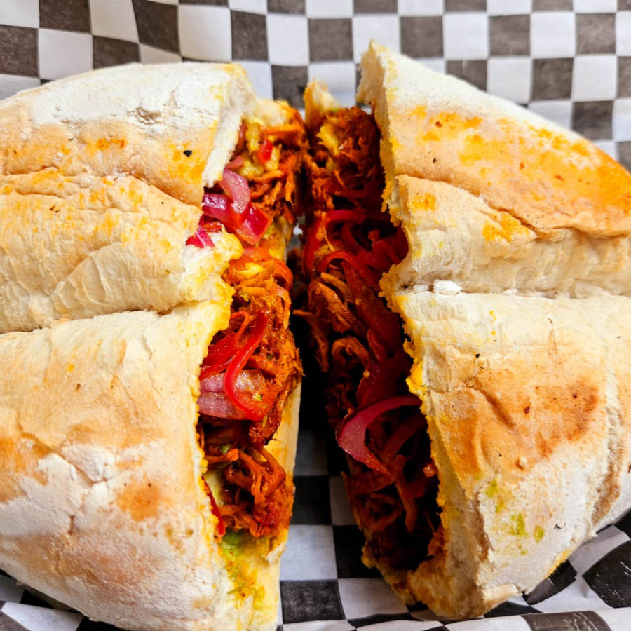 TORTA COCHINITA PIBIL