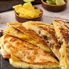 Orden de Quesadillas Solo Queso 4 Piezas