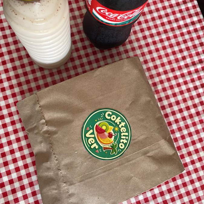 Sandwich Clásico + Agua FREE