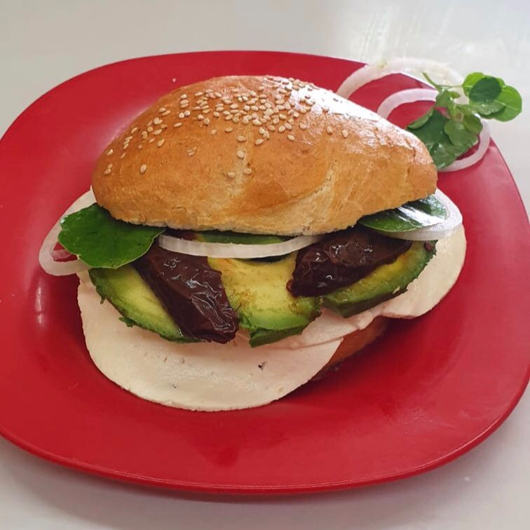CEMITA DE QUESO ..