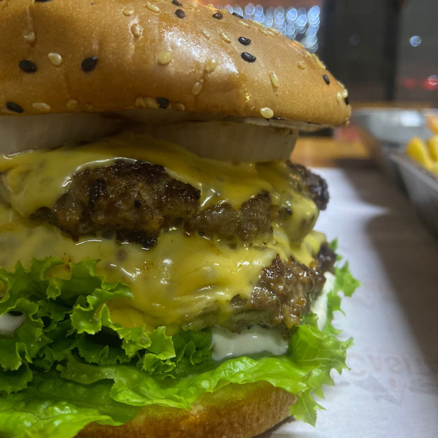 Doble Carne con papas