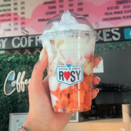 yogurt con Fruta