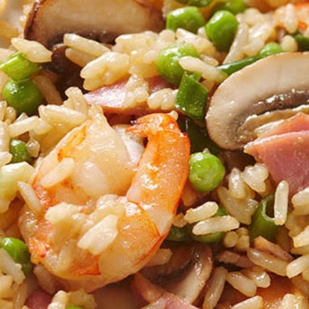 Arroz con Carne Mixito y Camarón