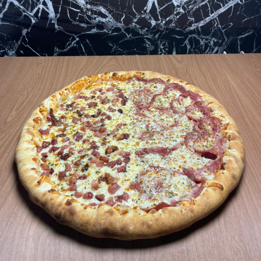 MOLHO DE TOMATE MUSSARELA CALABRESA BACON OREGANO
