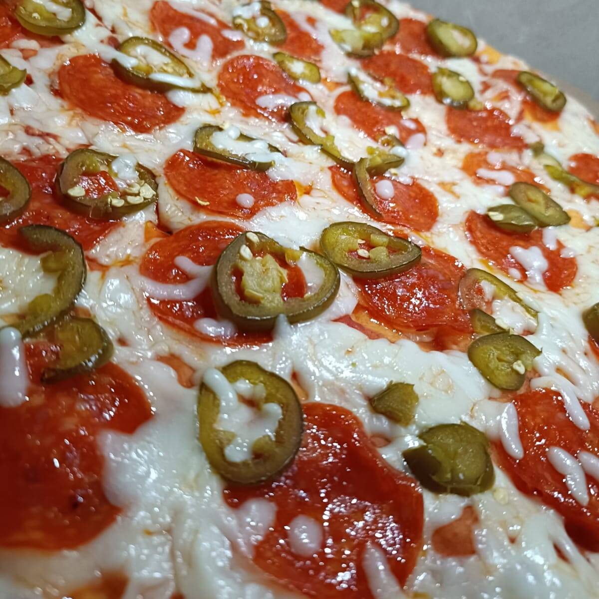Pizza Hot Pepperoni