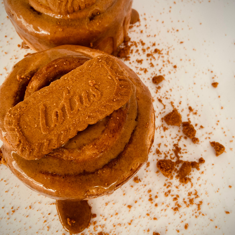 Cinnamon Roy Lotus