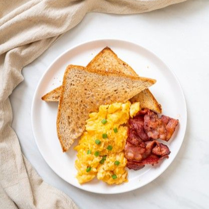Blanquillo Revuelto Con Tocino