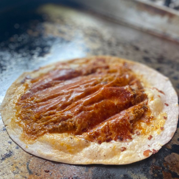 Quesadilla de Harina de Bistec