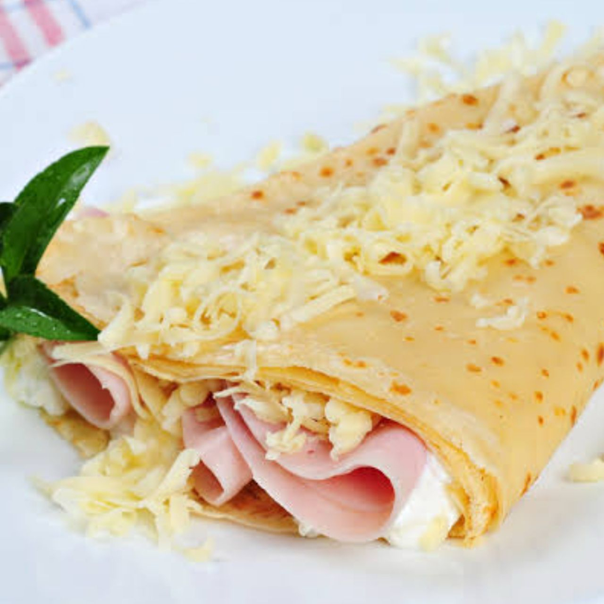 Crepa de Jamon Con Queso Manchego