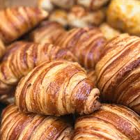 Delicioso Croissant Amanteigado