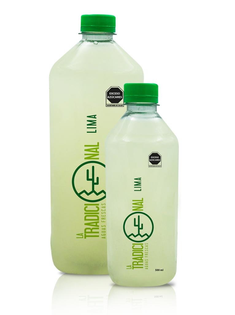 Agua de sabor.