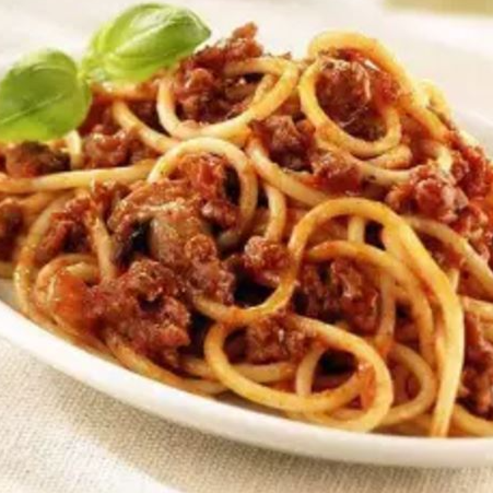 Combo-Espaguetis con carne + gaseosa