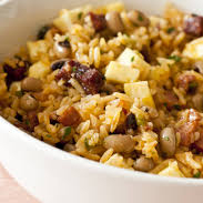 feijão fradinho, arroz, queijo coalho, carne de sol e manteiga de garrafa