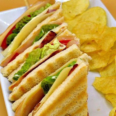 Sándwich de Pollo