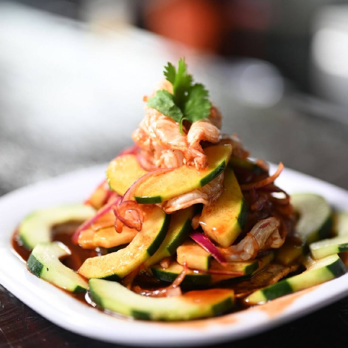 Tostada de Aguachile Rojo