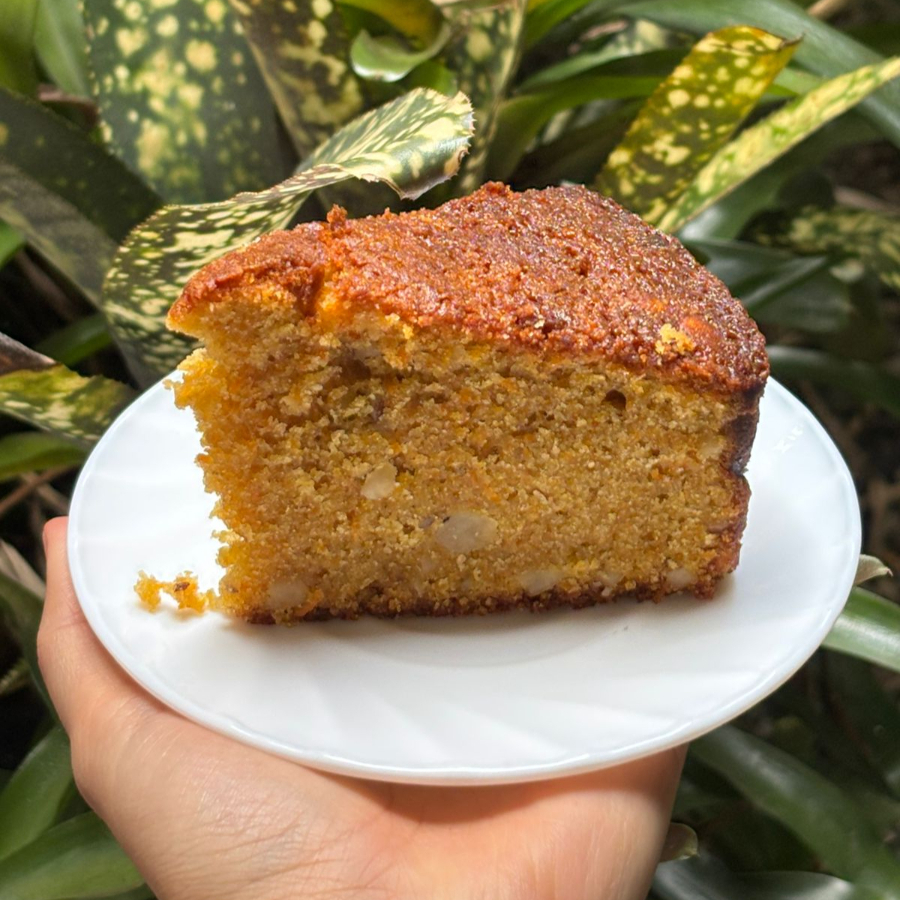 Porción de Torta de Zanahoria y Nueces