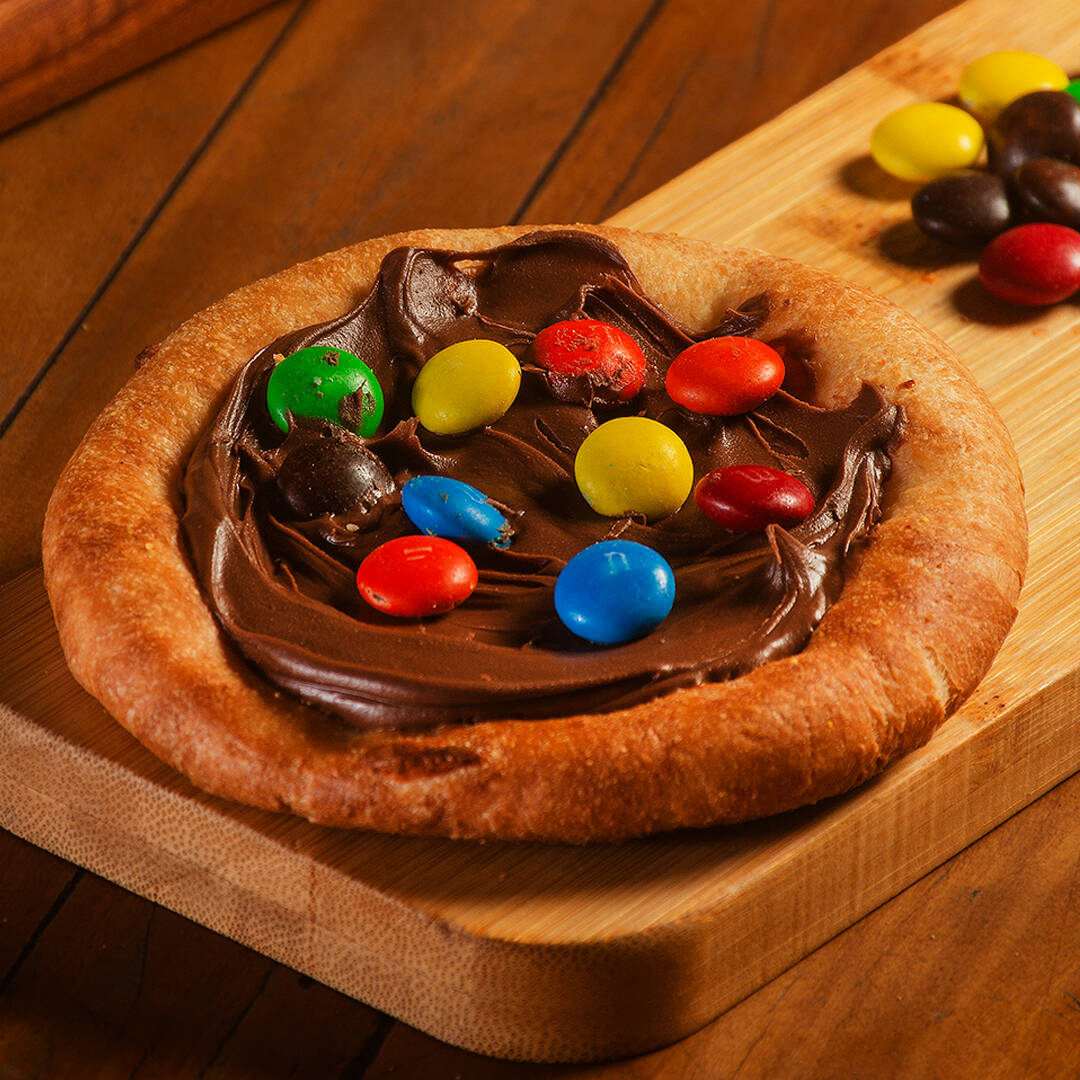 Chocolate ao leite com m&m