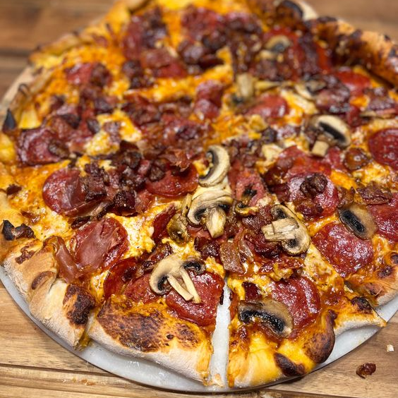 Pizza Pollo y Tocineta Junior (8P)