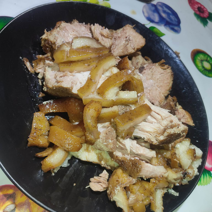 ½ Carnitas