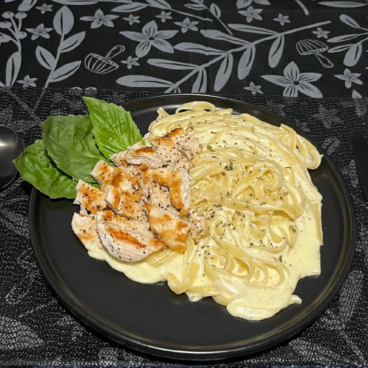 Fettuccini con Pollo
