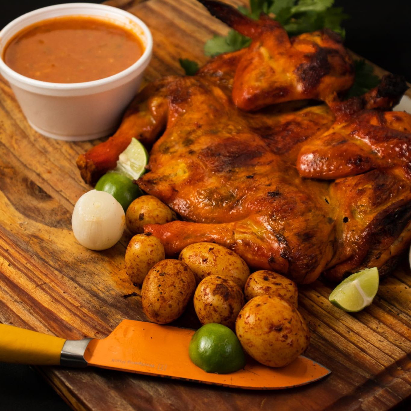 1 Pollo Ranchero, con Salsa