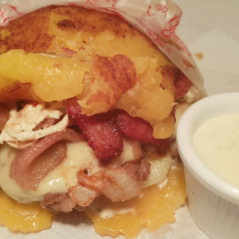 Hamburguesa Especial de maduro