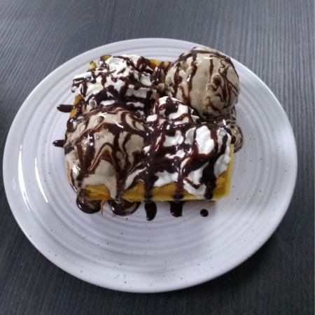 Waffle Tiramisu