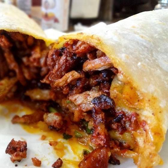 Burrito suizo de Adobada