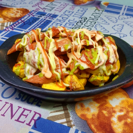 Combo Salchipapa Sencilla + Bebida 250 ML
