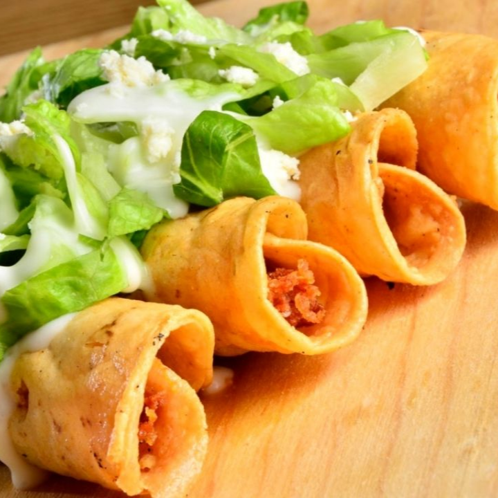 Tacos Dorados surtidos