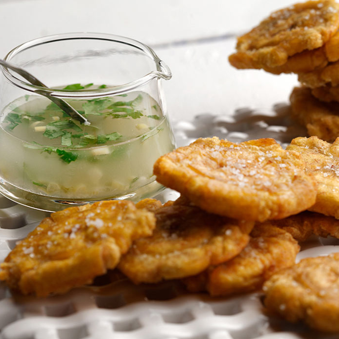 Tostones con Queso