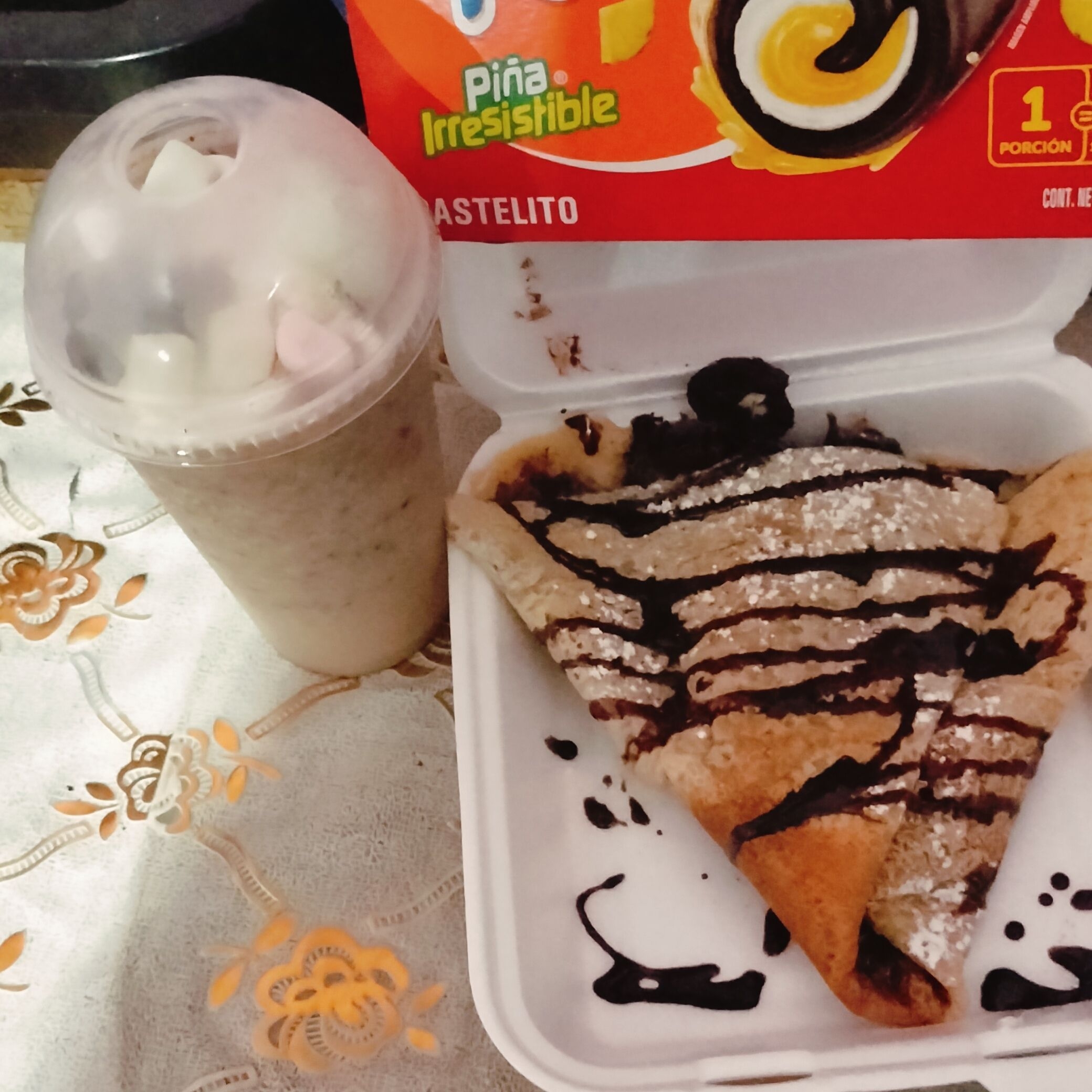 Comborroll (Crepa + Frappe Chocoroll)