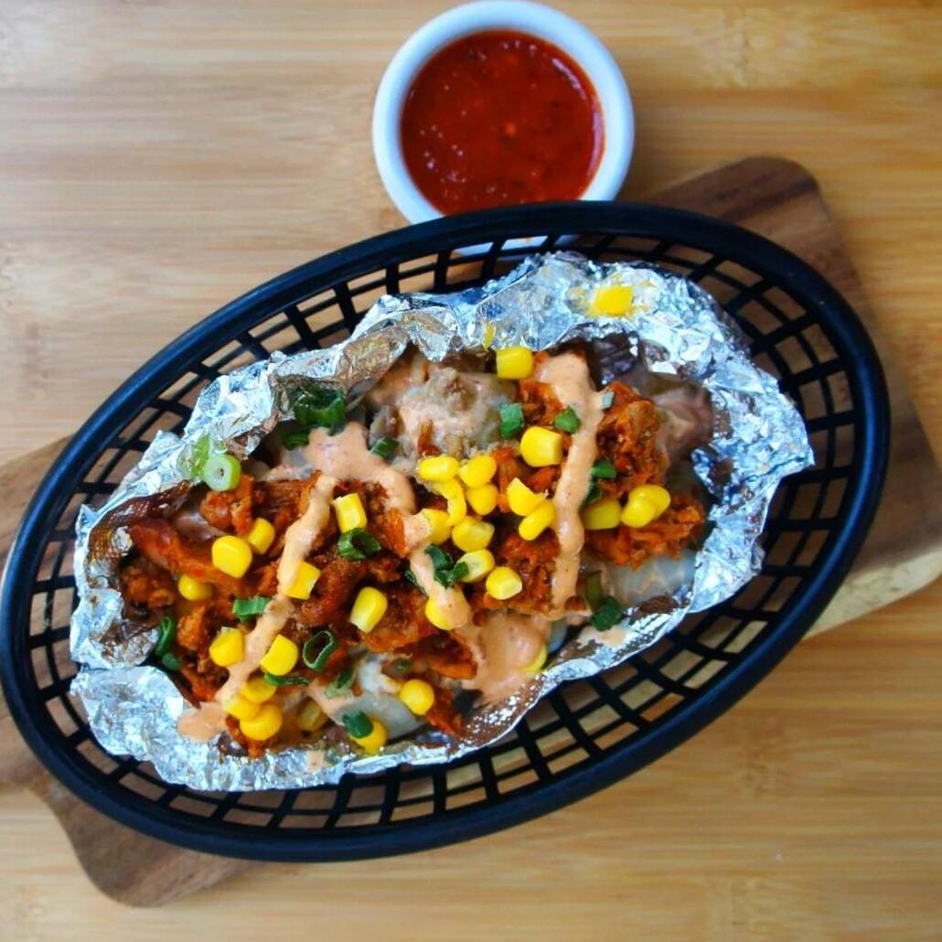 Papa con Pastor y Elote