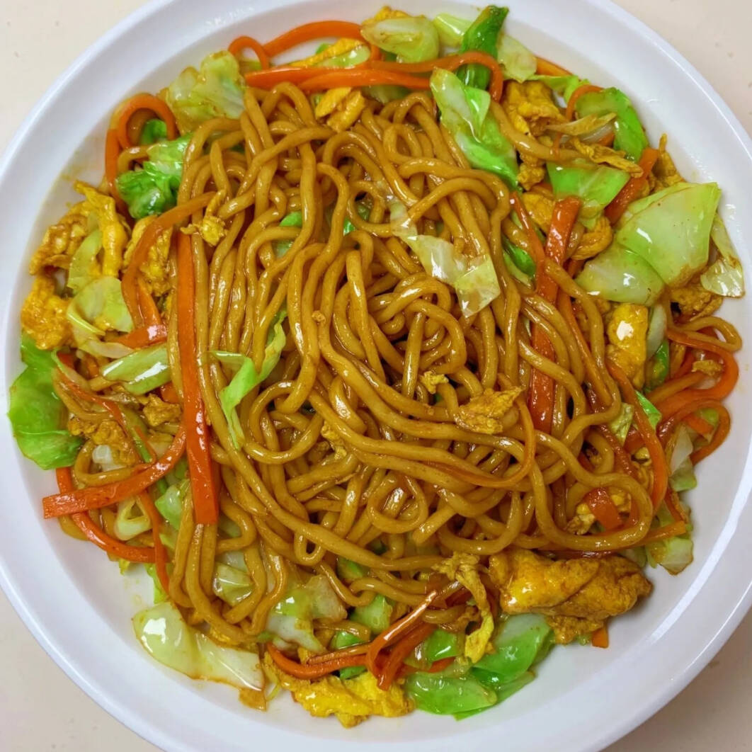 Fideos con Verduras 蔬菜炒面