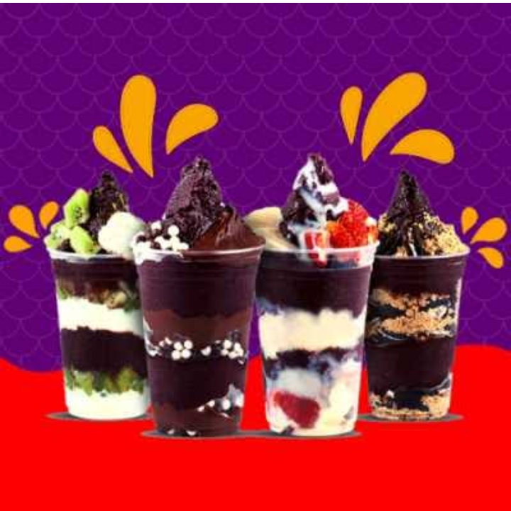 ( 4 acompanhamentos, 1 fruta, 1 cobertura)