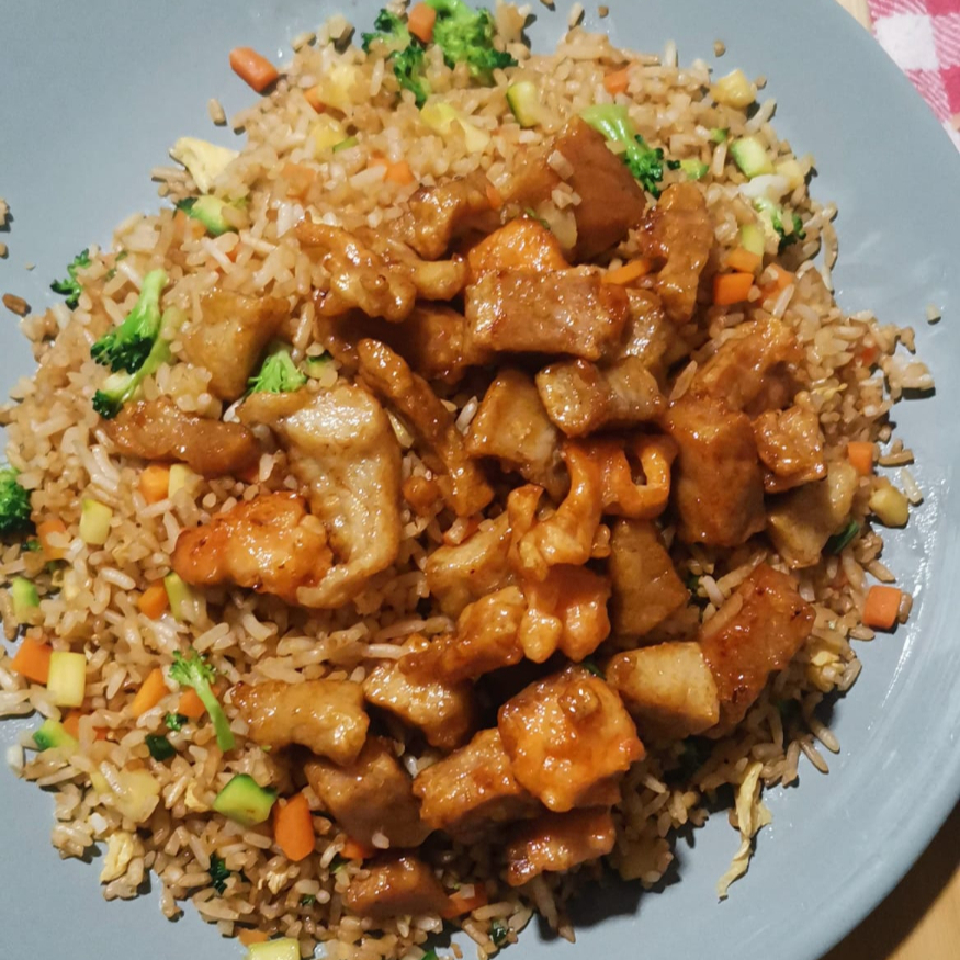 Arroz Frito De Mariscos (completa Para 2Personas)