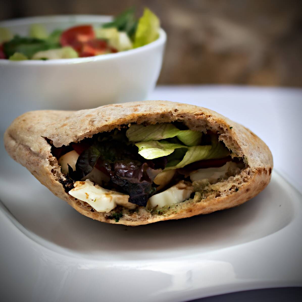 Pita Vegana con Ensalada de La Casa